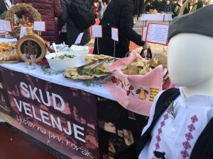 394938F8-4567-430A-AA02-9B1837CB4C93