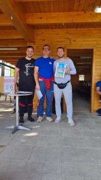 27515859-AEA2-4B0E-8063-4F770D3BB114