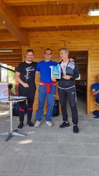 8133C3D3-8BDA-43C8-A5B8-B17615F93F6A