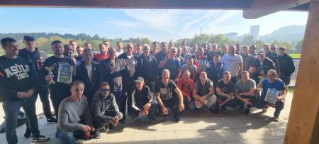 9D160758-14A7-4D43-AAE7-0C08D4CD5CE8