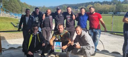 E49C0FA6-B0DB-44A3-BEB1-3A1ECA74EAF7